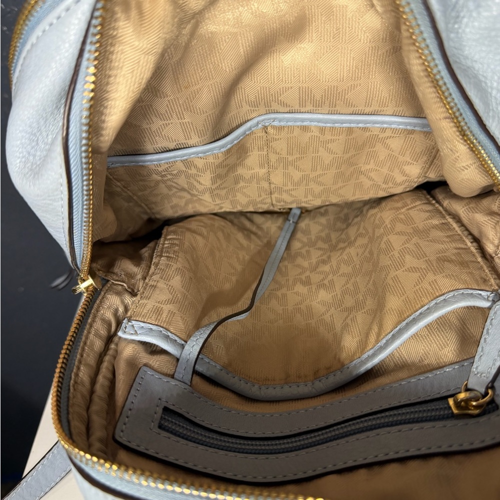 Michael Kors Sky Blue Backpack with Gold Details - Picture 3 of 4